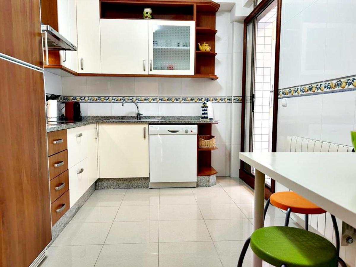 Holibai, Chulina, Cerca De La Playa, Con Piscina Y Parking Apartment Baiona Bagian luar foto